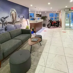 Clarion Pointe Airport 2* Quebec City